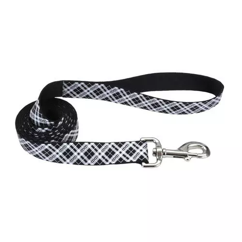 Master Paws® 6' Reflective Black Dog Leash 1 Master Paws® 6' Reflective Black Dog Leash